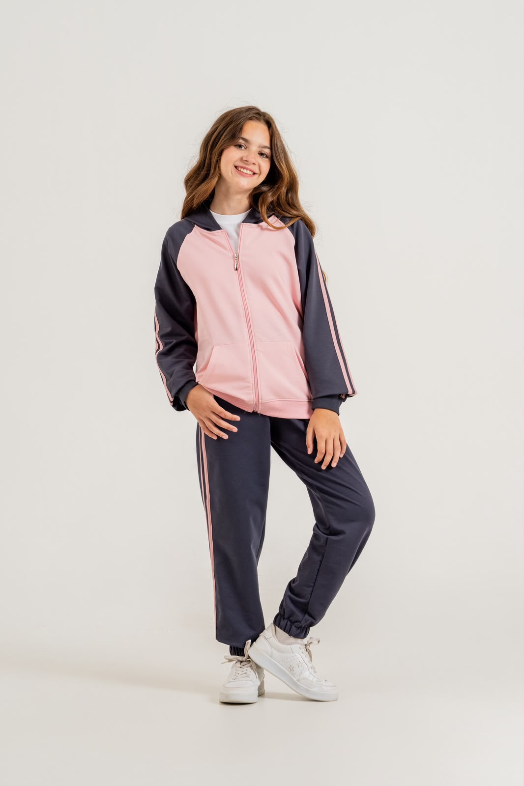 2-teiliges Mädchen-Trainingsset mit Kapuzenjacke in Grau- Pink