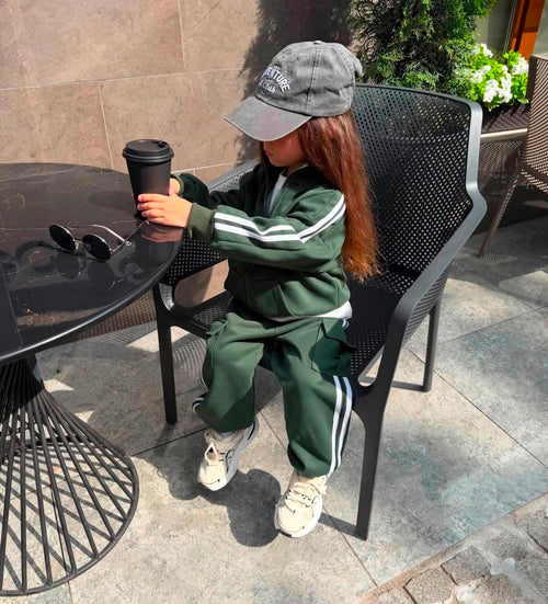2-teiliges Mädchen-Set mit Zipp-Jacke und Cargo-Hose