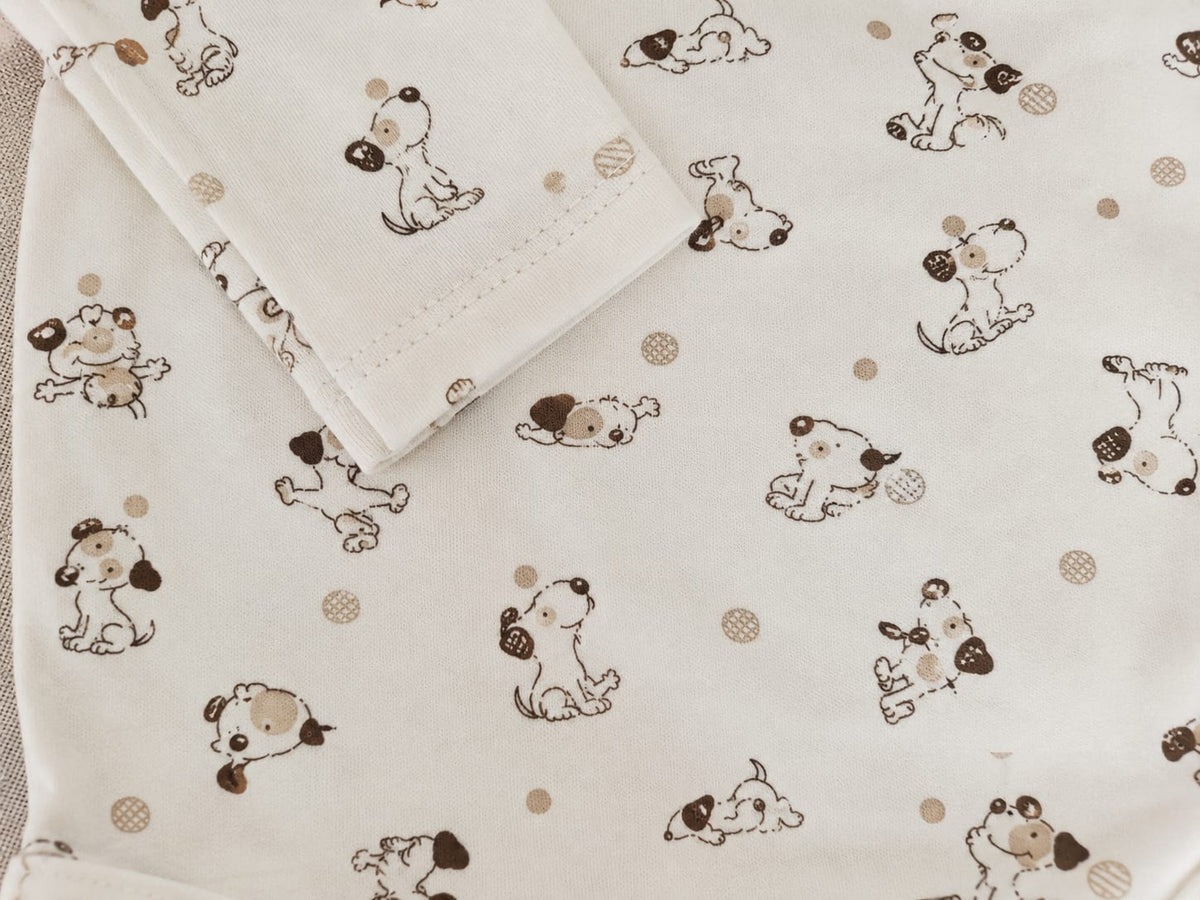 Baby Body Nahaufnahme – Hunde-Print Detailansicht | Kleiderli