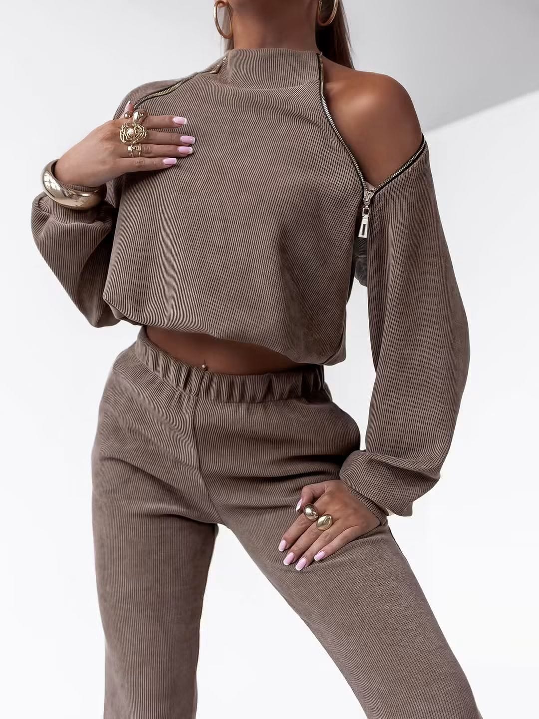 Damen Set Tokyo, Detailaufnahme Kordel mit Metallstopper am unteren Saum